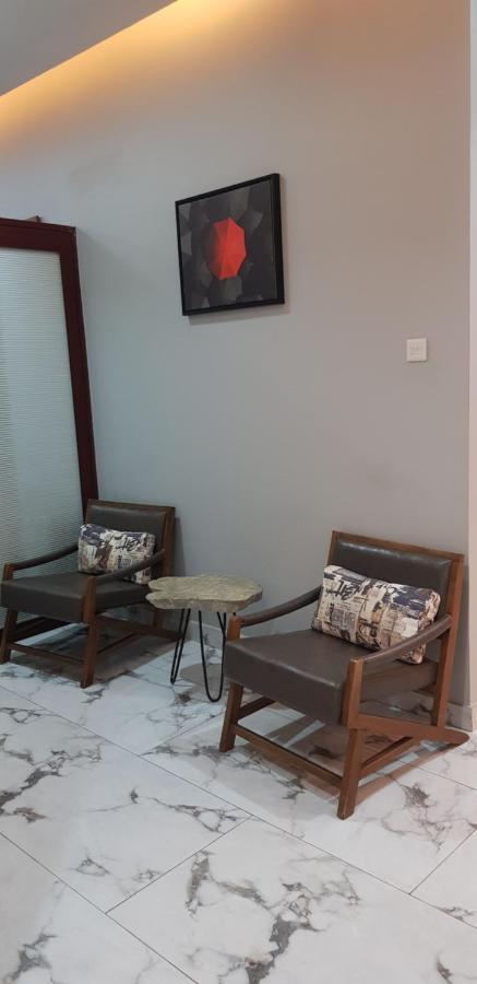 Silver Palm Hotel Аруша Екстериор снимка